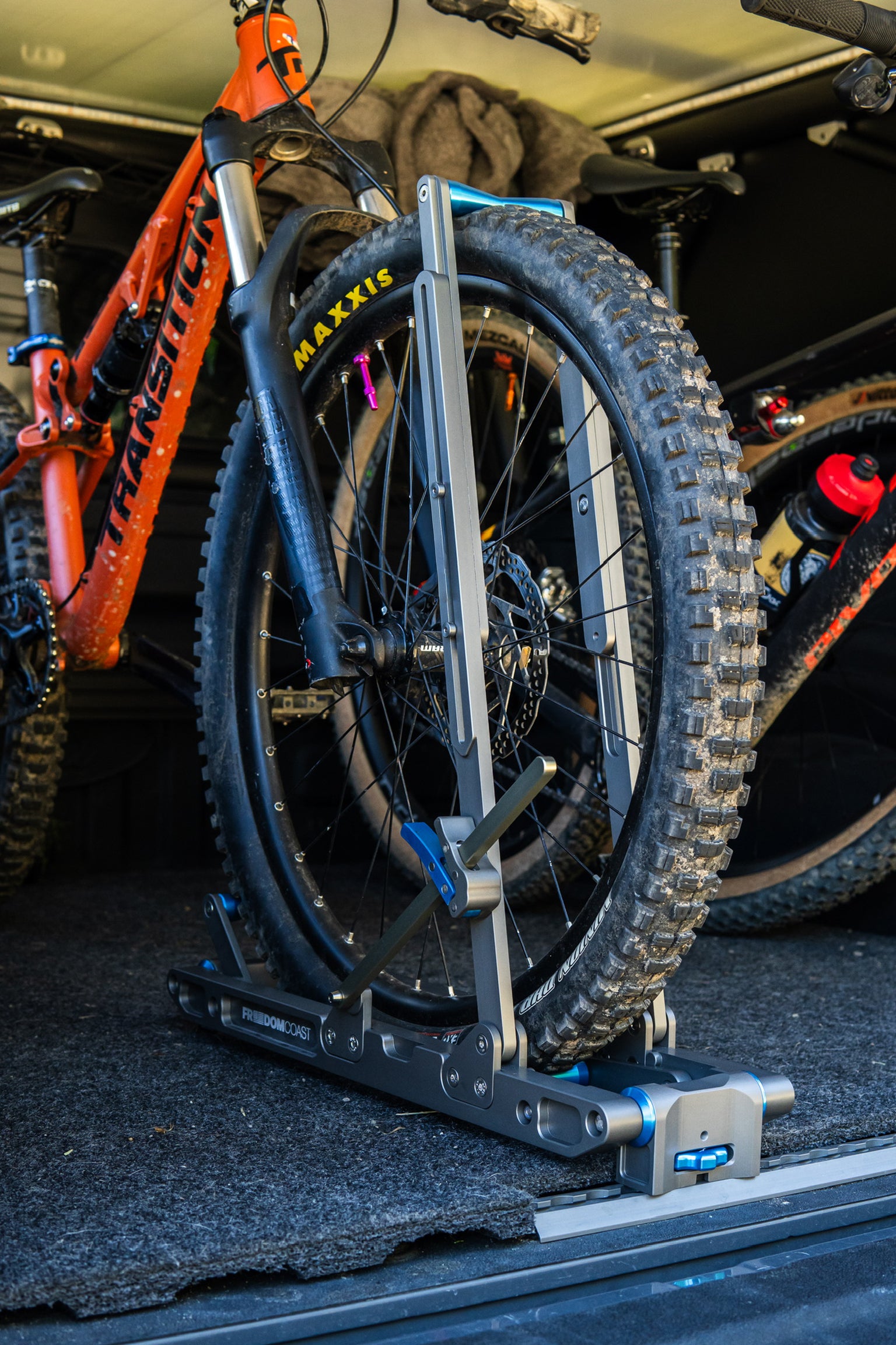 HOVR BIKE RACK